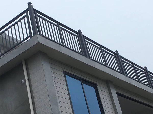 鋁合金陽臺護欄