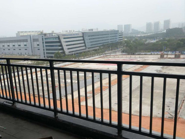 陽臺護欄哪種材料好？