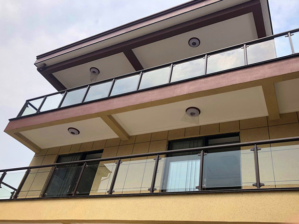 陽臺護欄有哪些樣式？