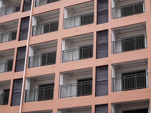 鋅鋼護欄與鋁合金護欄相比有哪些優勢？看過這里你就知道了！