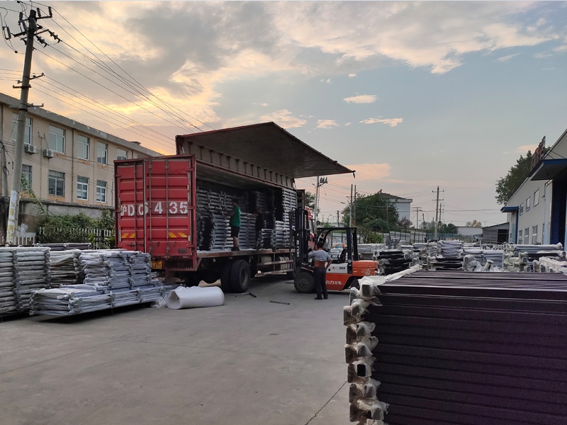 金用護(hù)欄2020年9月9日鋅鋼陽臺(tái)護(hù)欄發(fā)貨！