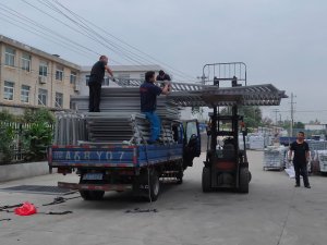 金用護欄2020年9月24日鋅鋼百葉窗發(fā)貨！