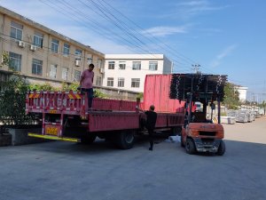 金用護欄2020年9月27日鋅鋼百葉窗發(fā)貨！