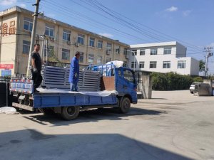 金用護(hù)欄2020年10月10日鋅鋼陽臺護(hù)欄發(fā)貨！