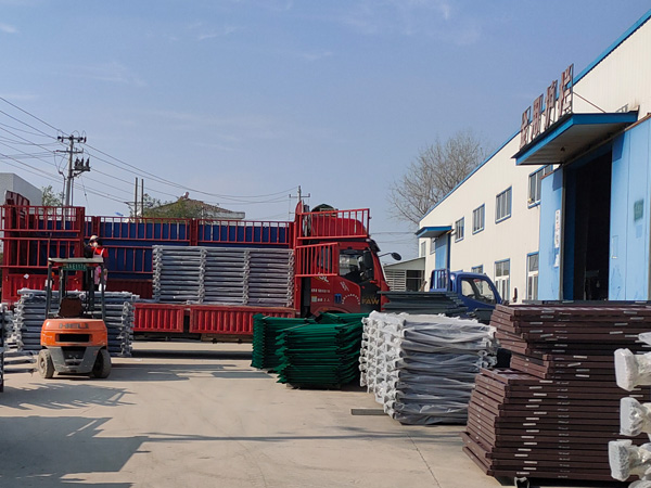 金用護欄2020年11月29日鋅鋼陽臺護欄發貨！