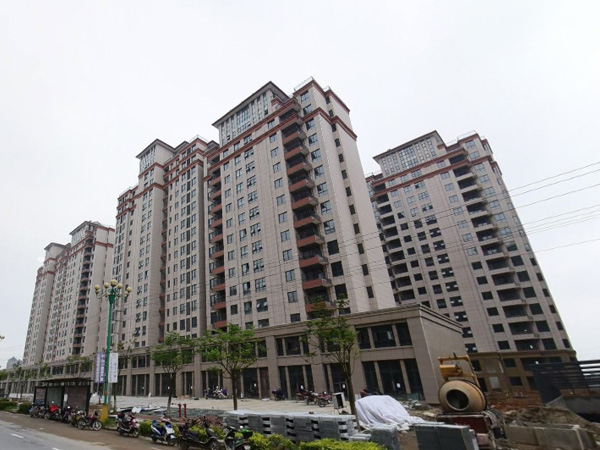 池州順達(dá)玫瑰園小區(qū)百葉窗、樓梯扶手定制