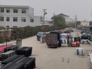 金用護欄2020年12月11日鋅鋼圍墻護欄發貨！