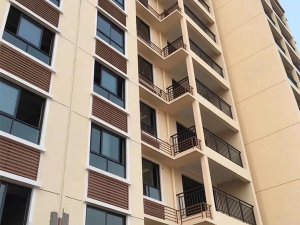 百葉窗哪種材料做的比較便宜？