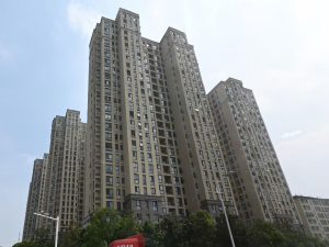 揚州奧園湖濱名都小區(qū)空調護欄、樓梯扶手定制