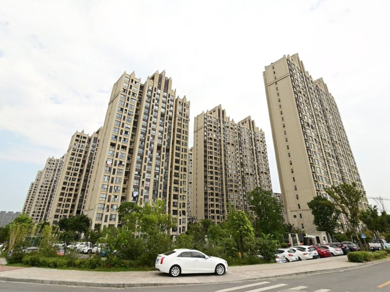 揚(yáng)州儀征帝景藍(lán)灣小區(qū)百葉窗定制