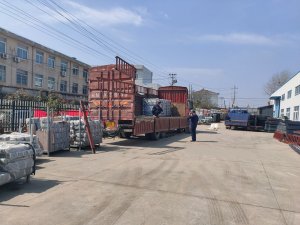 金用護欄2021年3月2日鋅鋼陽臺護欄發貨！