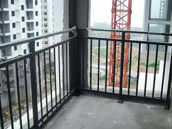 陽臺欄桿怎么選擇？