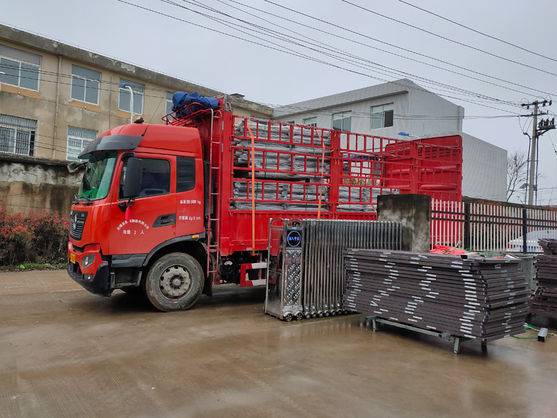 金用護(hù)欄2021年3月20日鋅鋼陽臺護(hù)欄發(fā)貨！