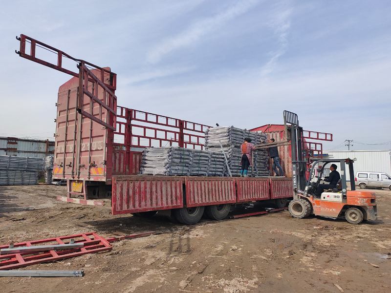 金用護(hù)欄2021年3月23日鋅鋼陽(yáng)臺(tái)護(hù)欄發(fā)貨！