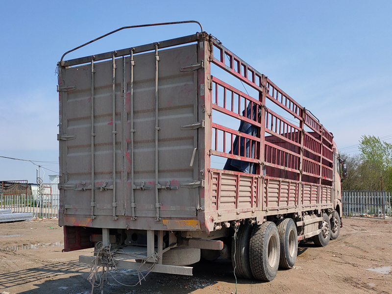 金用護欄2021年4月8日鋅鋼窗戶護欄發貨！