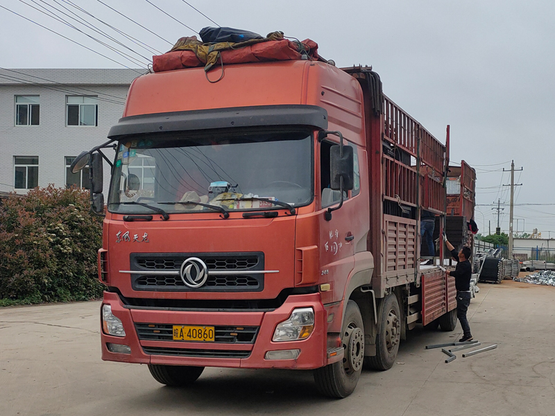 金用護欄2021年4月22日鋁合金百葉窗發貨！