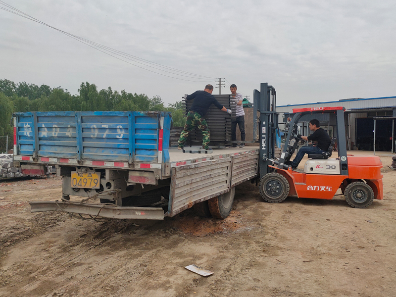 金用護(hù)欄2021年5月6日鋅鋼飄窗護(hù)欄發(fā)貨！