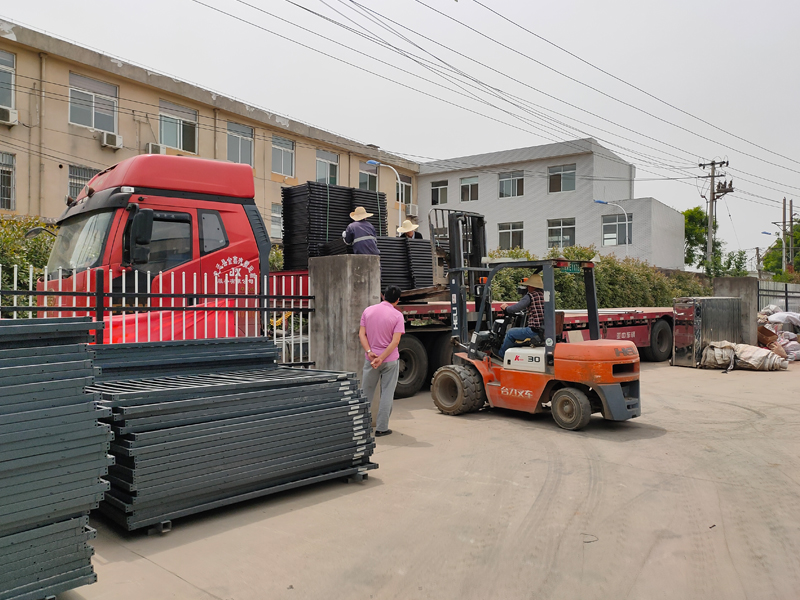 金用護(hù)欄2021年5月7日鋅鋼飄窗護(hù)欄發(fā)貨！