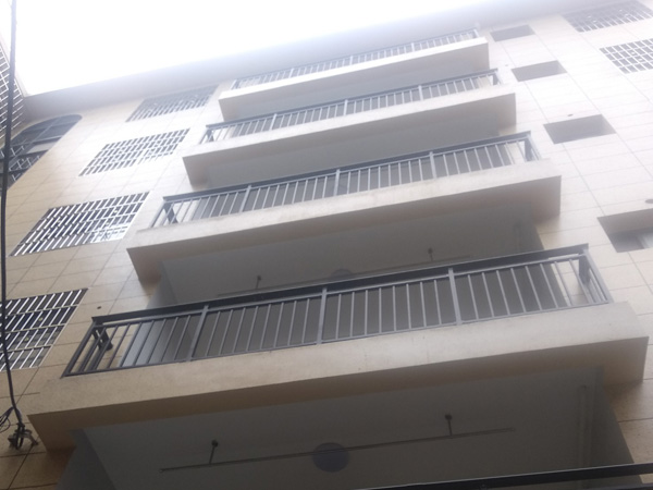 鋅鋼陽臺護欄定制注意事項