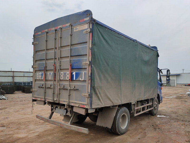 金用護欄2021年5月17日鋅鋼百葉窗發貨！