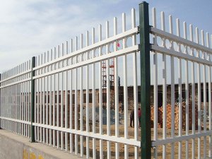 圍墻護(hù)欄采購注意事項(xiàng)