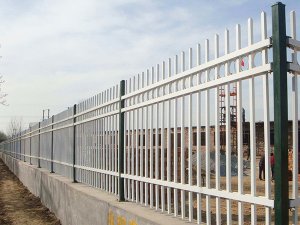 圍墻護欄廠家怎么選？