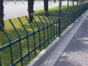 綠化護(hù)欄尺寸規(guī)格