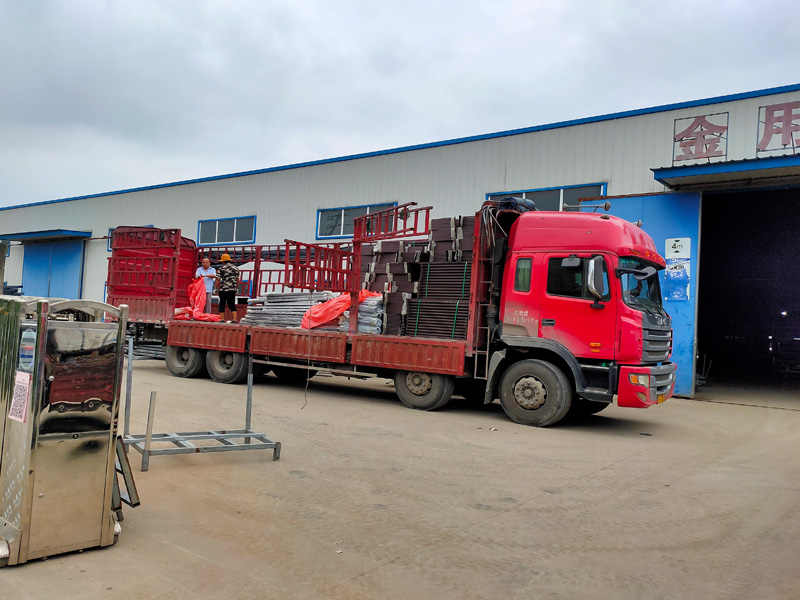 金用護欄2021年9月8日鋅鋼空調護欄發貨！