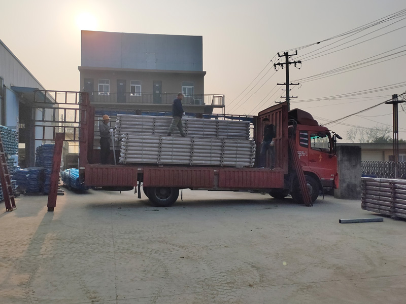 金用護欄2021年11月8日鋅鋼陽臺護欄發貨！