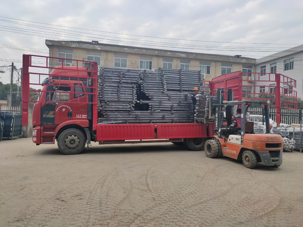 金用護欄2021年11月9日鋅鋼陽臺欄桿發(fā)貨！