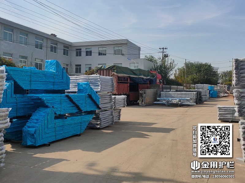 2023年11月9日鋅鋼百葉窗裝車發貨！