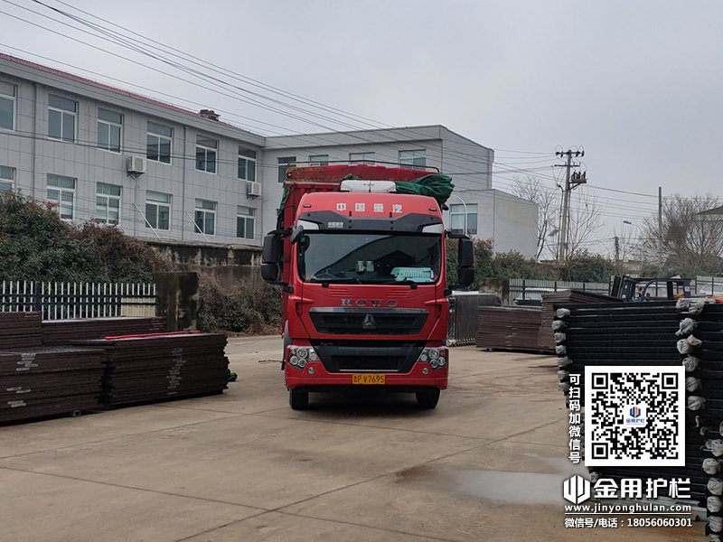 2024年1月5日鋅鋼百葉窗裝車(chē)發(fā)貨！