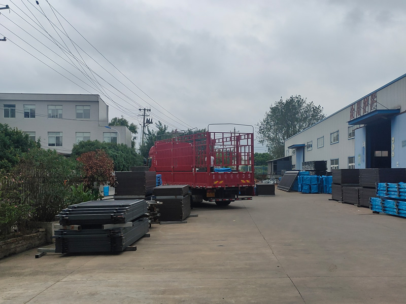 2024年9月19日鋅鋼百葉窗裝車發(fā)貨！