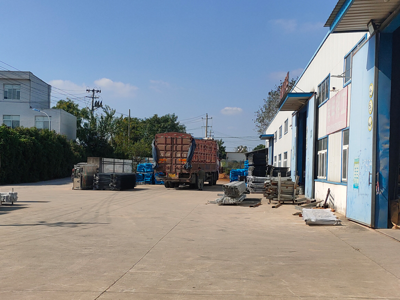 2024年10月26日鋅鋼百葉窗裝車發貨！