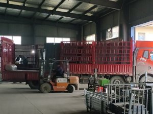 2025年9月30日鋅鋼百葉窗裝車發貨！